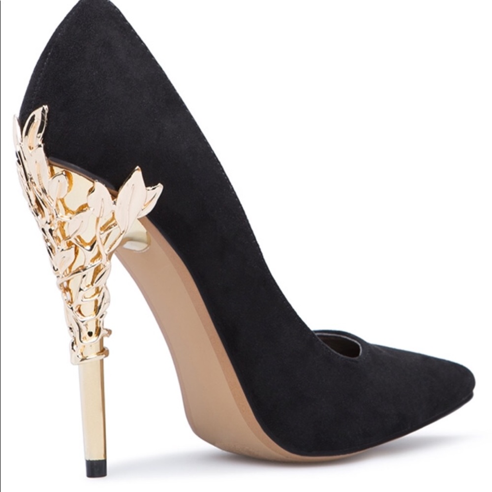 Esperanza pumps